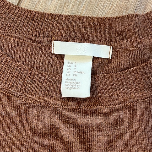 H&M brown tunic sweater - Picture 3 of 3
